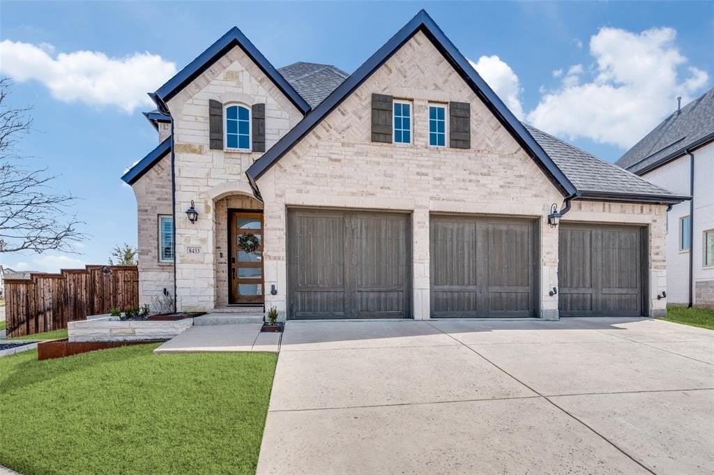 8433 Colburn - Photo 2 of 29