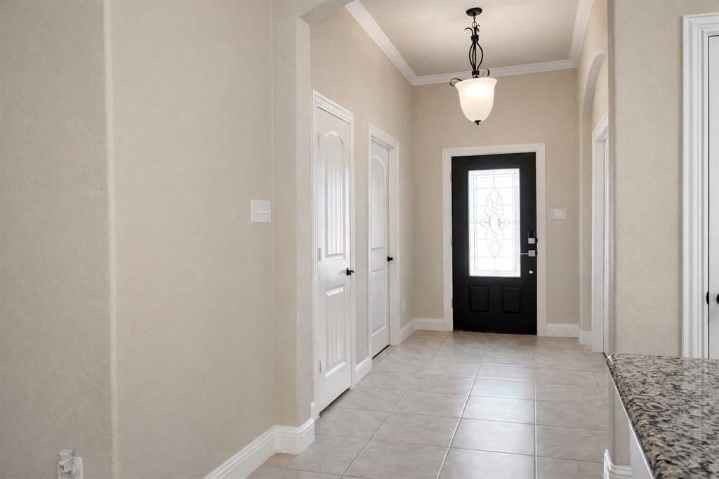 1210 Stampede Dr - Photo 2 of 19