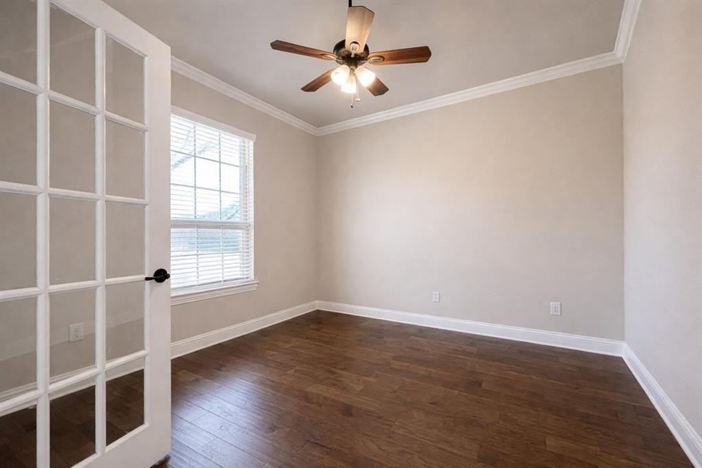 1210 Stampede Dr - Photo 7 of 19