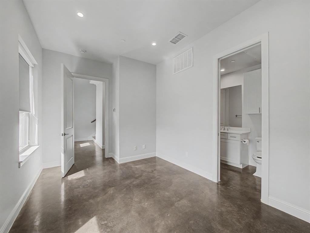 101 Decker Ct #501 - Photo 7 of 31