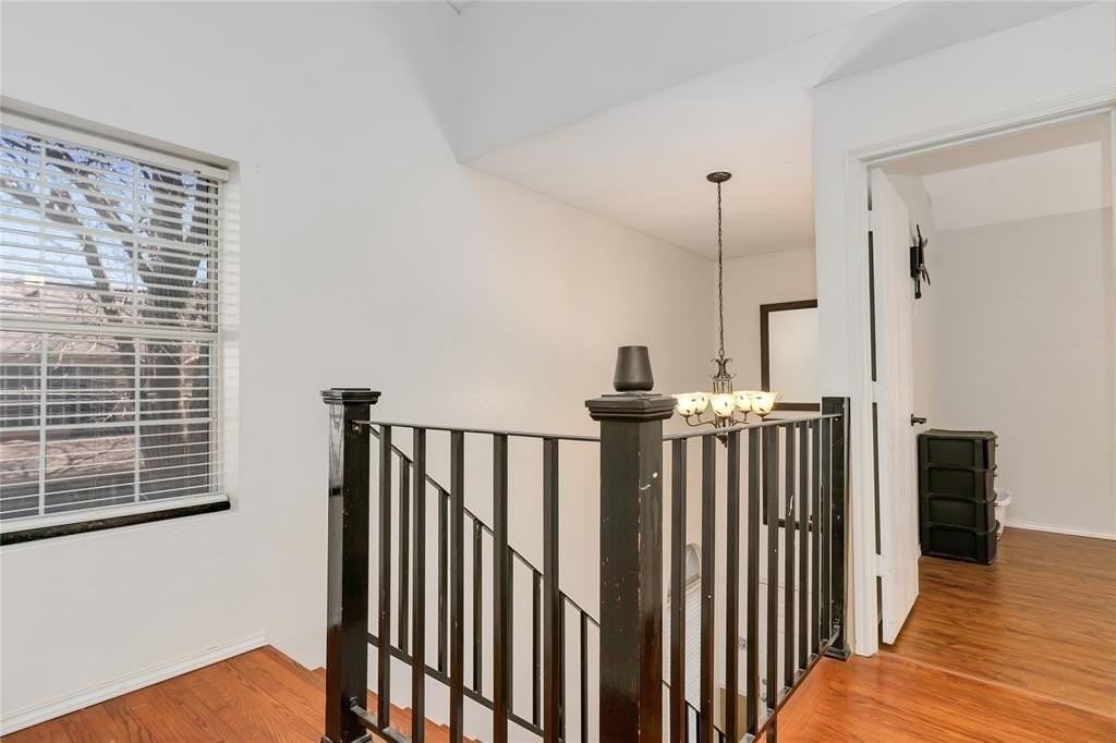 1507 Maybrook Ct - Photo 7 of 15