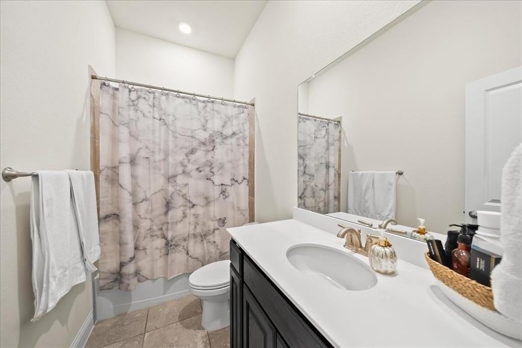 1321 Benavites Dr - Photo 6 of 27