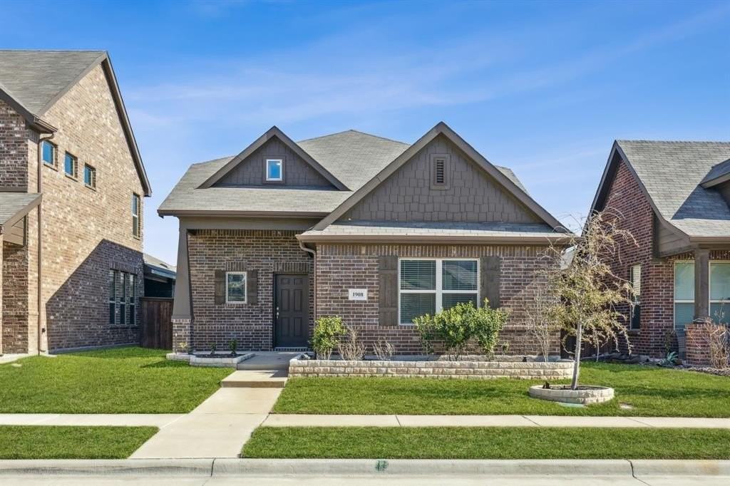 1908 Emilia Dr - Photo 2 of 22