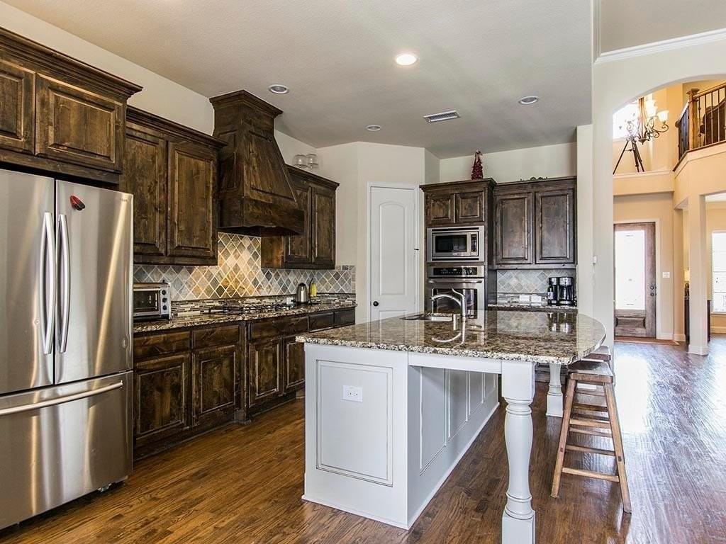 1521 Snowberry Dr - Photo 7 of 24