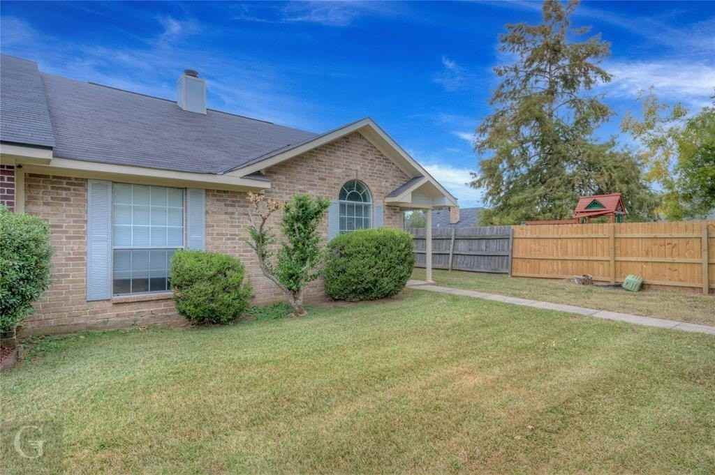 5005 Longstreet Pl #72 - Photo 3 of 20