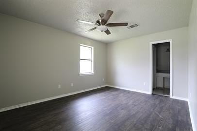 811 Clyde St - Photo 6 of 17