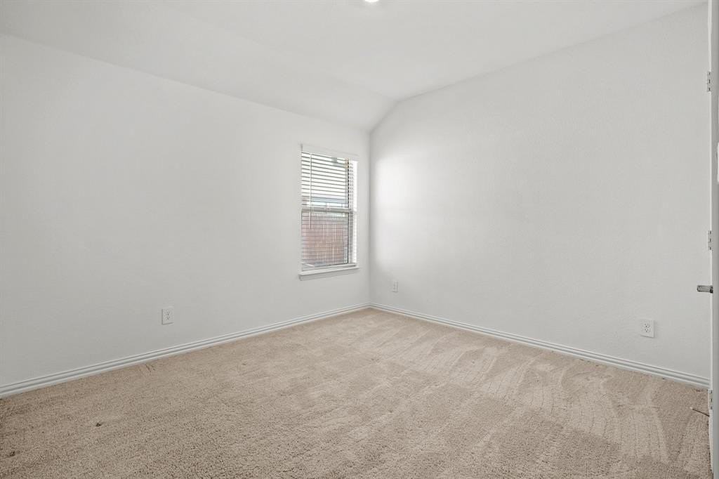 14620 Little Water Dr - Photo 4 of 21