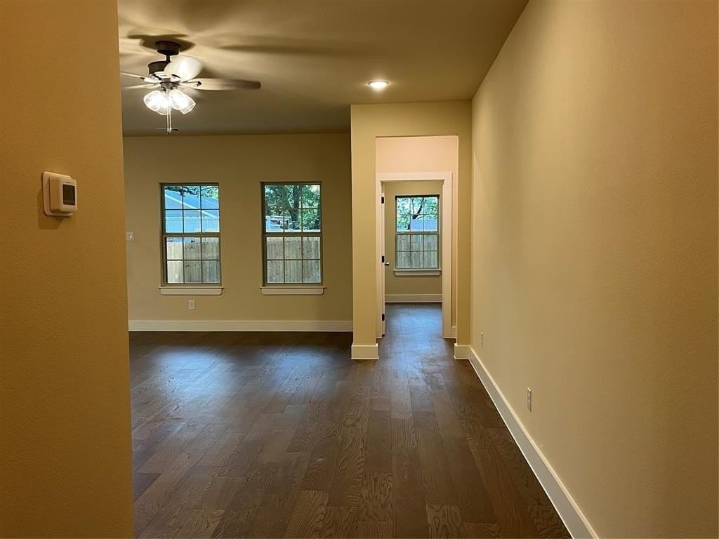 4203 Pickett St - Photo 7 of 24