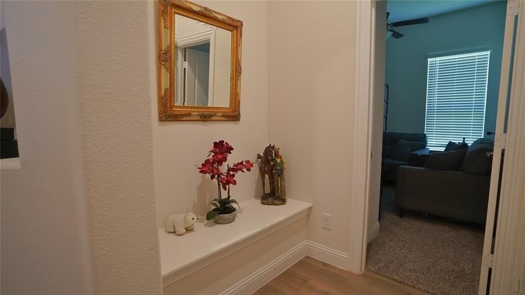 1101 Ginger Rd - Photo 6 of 16