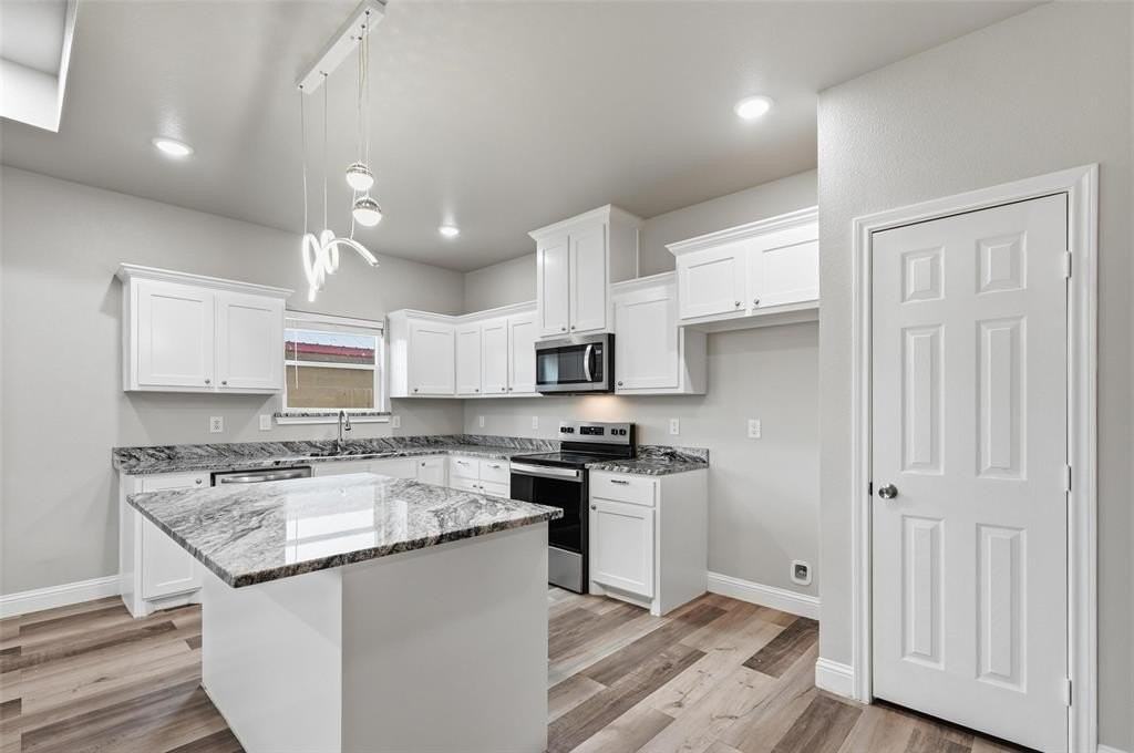 813 Oneal St - Photo 4 of 18