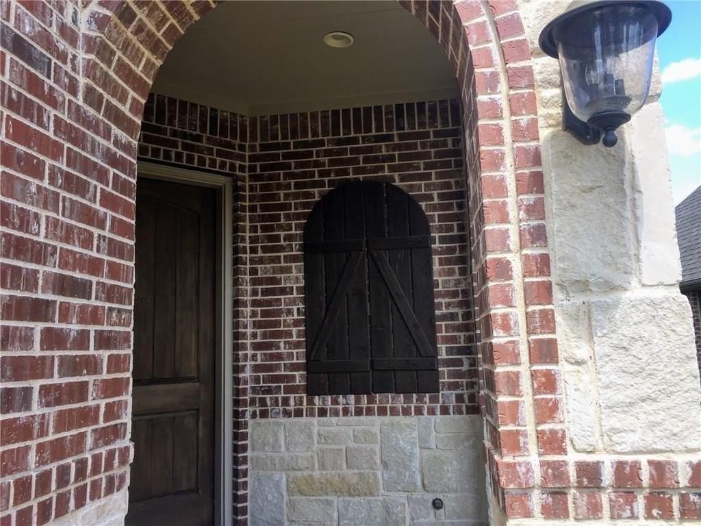 2623 Kingsford Ln - Photo 3 of 24