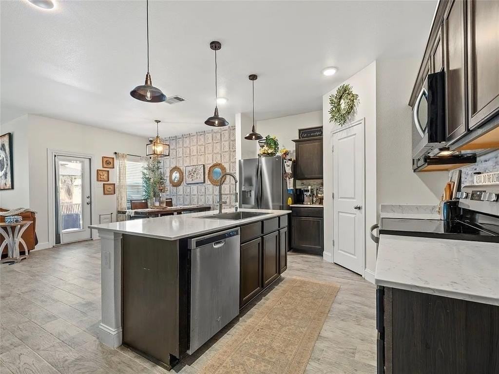 11321 Pecan Creek Dr - Photo 6 of 11