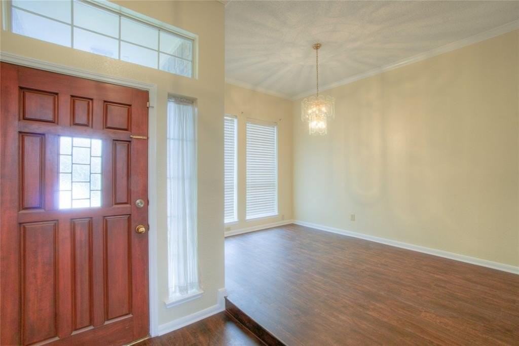 4221 Crestedge Ln - Photo 2 of 20