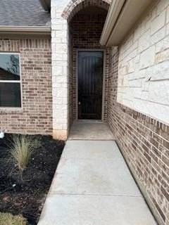 3004 Promenade Dr - Photo 3 of 33