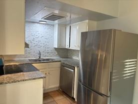 425 S Oak St #101 - Photo 1 of 1