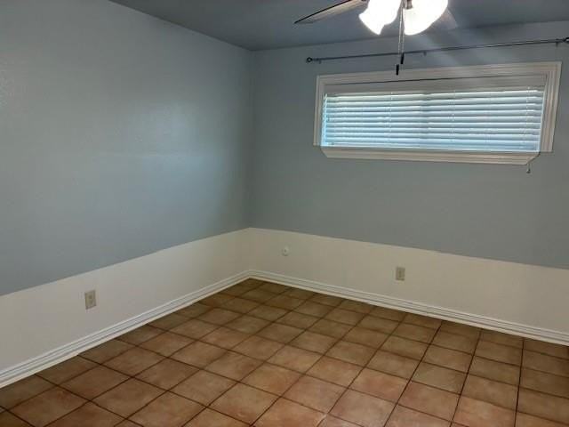 425 S Oak St #101 - Photo 5 of 23