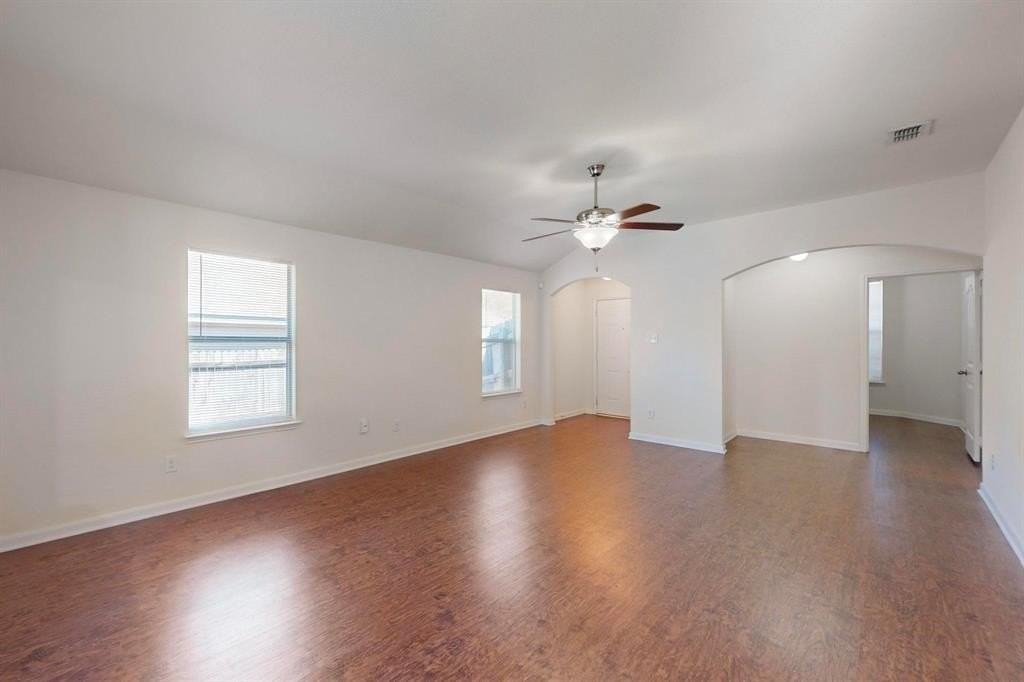 4822 Nuevo Laredo Ct - Photo 6 of 40