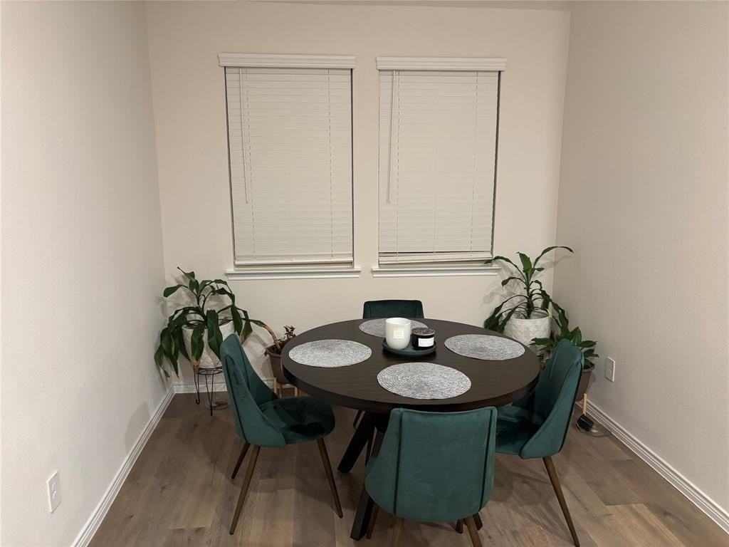 10512 Autumn Leaves Ln - Photo 5 of 9