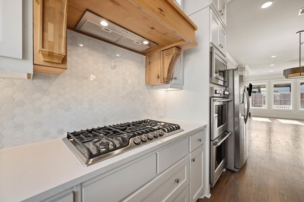 449 Jones St - Photo 5 of 30