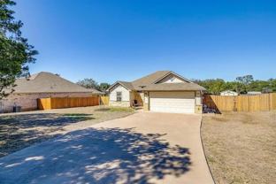 3915 Laramie Trl - Photo 1 of 1