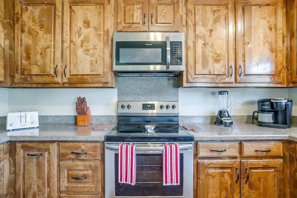 3915 Laramie Trl - Photo 7 of 29