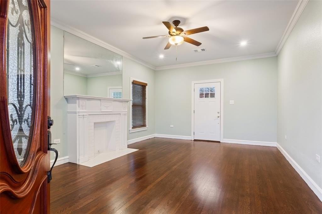 2600 Maple Ave - Photo 5 of 28