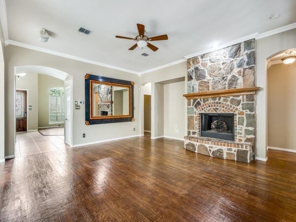 2817 Pioneer Dr - Photo 7 of 25