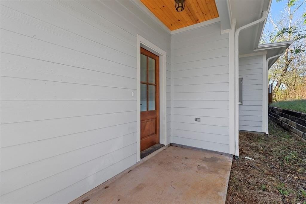 1309 S 5th Ave #1309 - Photo 3 of 17