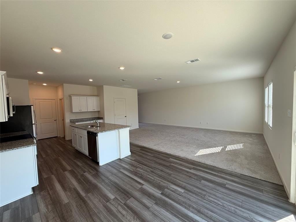 2104 Jackson St - Photo 6 of 19