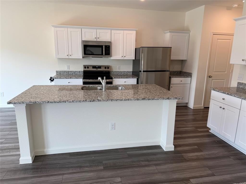 2104 Jackson St - Photo 7 of 19