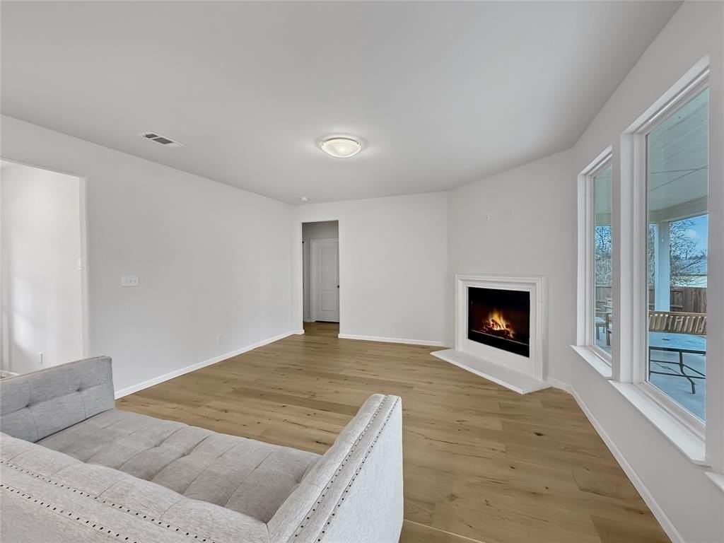 2018 Morse St - Photo 7 of 32