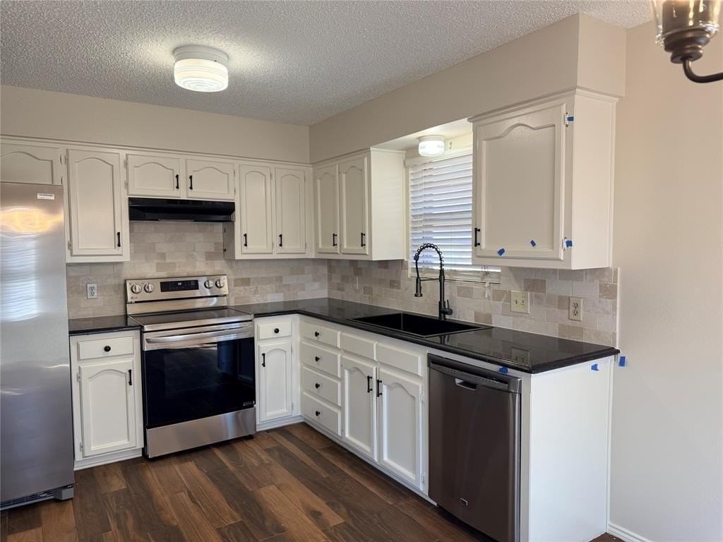 1620 May St - Photo 6 of 13