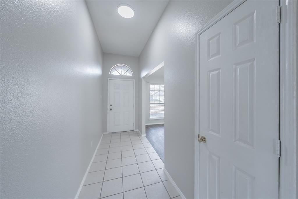 602 Joy Ln - Photo 5 of 36