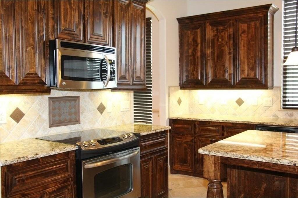 2012 Sage Brush Dr - Photo 2 of 13