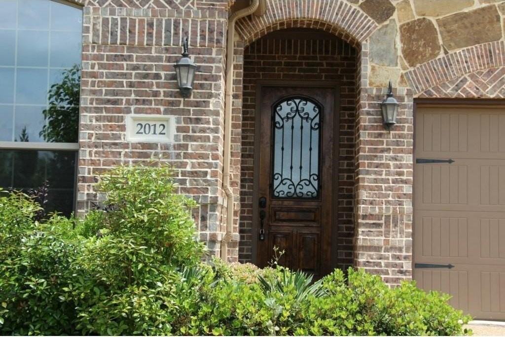 2012 Sage Brush Dr - Photo 3 of 13