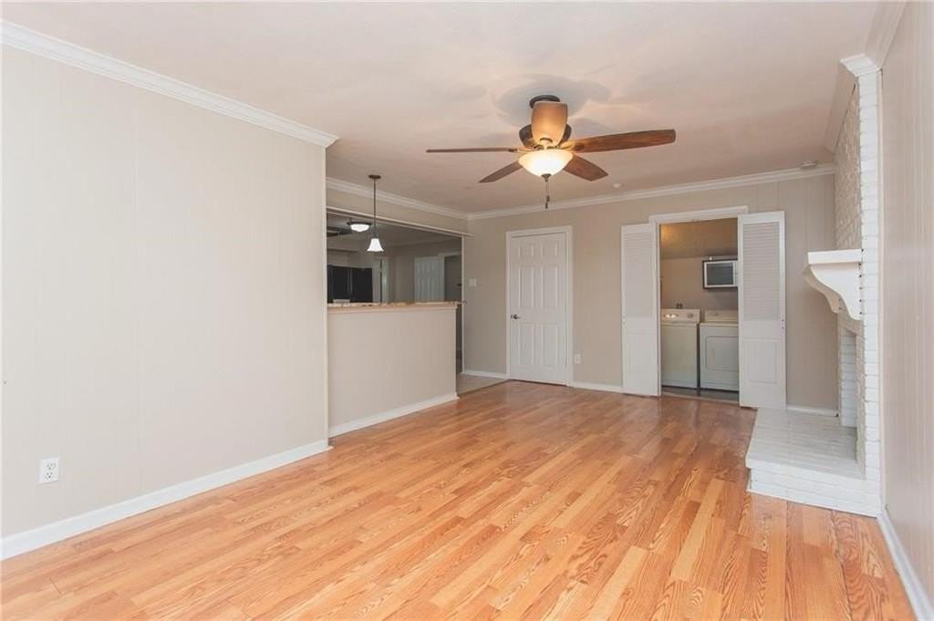 10302 Linkwood Dr - Photo 5 of 15