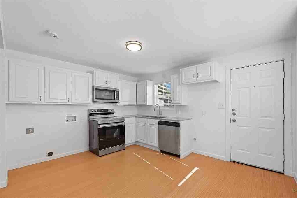 708 Union Ave - Photo 2 of 18