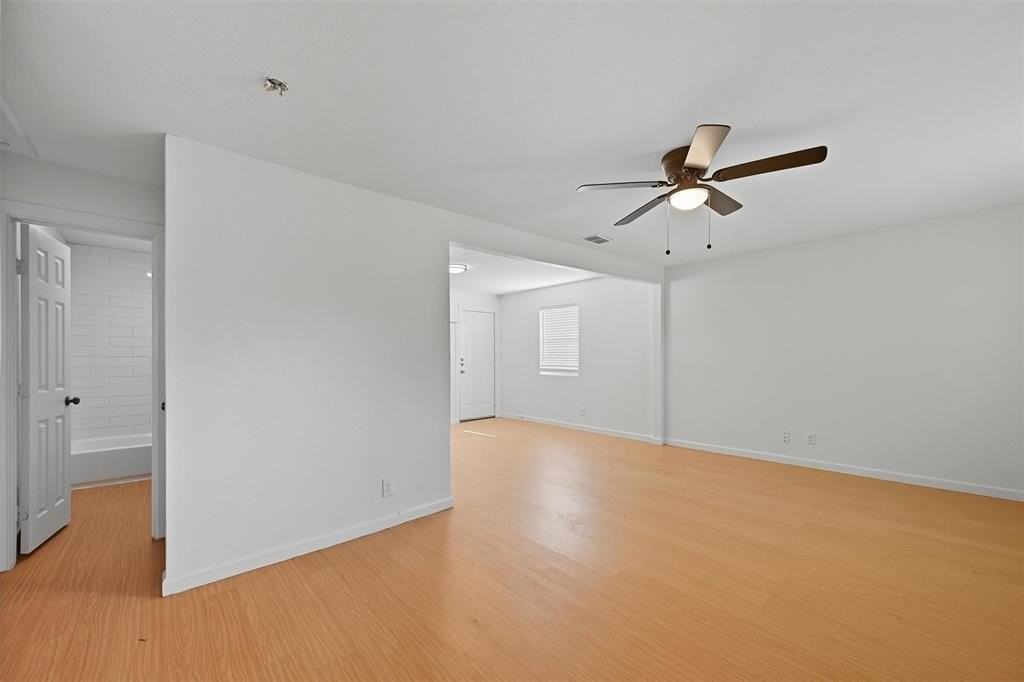 708 Union Ave - Photo 5 of 18