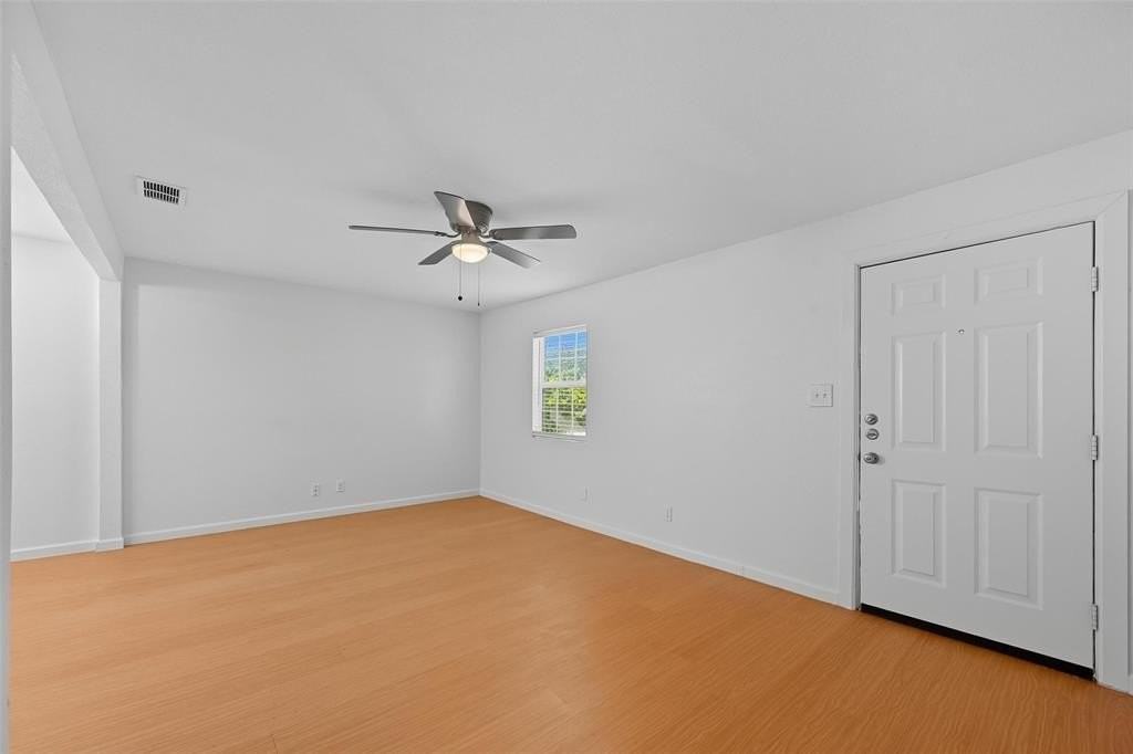 708 Union Ave - Photo 7 of 18