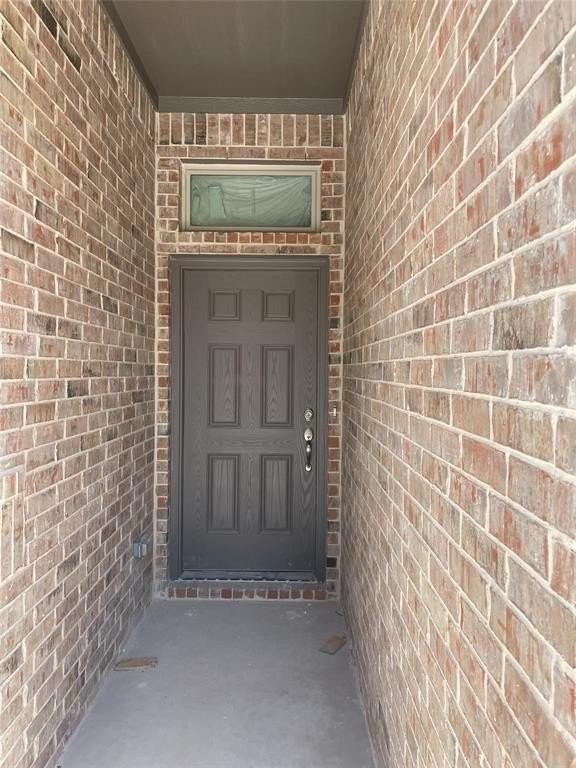 5824 Utopia Dr - Photo 2 of 32