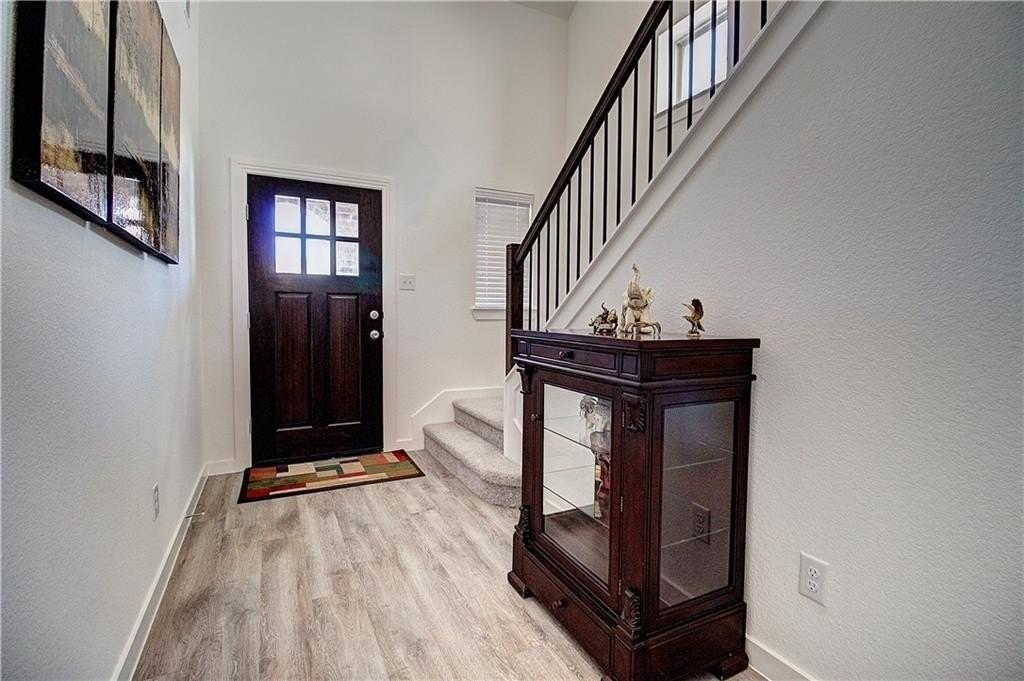 1968 Marble Ln - Photo 4 of 28