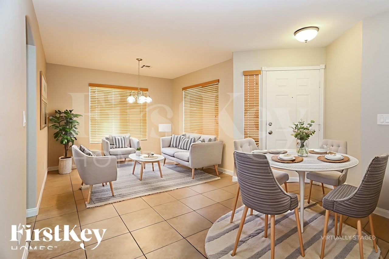 8108 Exploration Ave - Photo 7 of 18