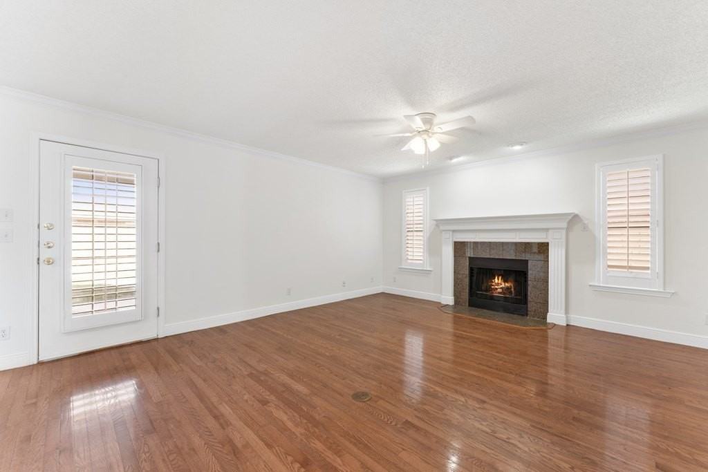 4013 Southbrook Ct - Photo 2 of 24