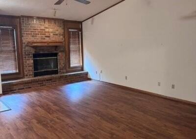 17513 Woodsorrel Rd - Photo 3 of 15