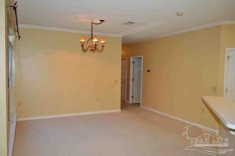 4078 Oak Pointe Dr - Photo 6 of 19