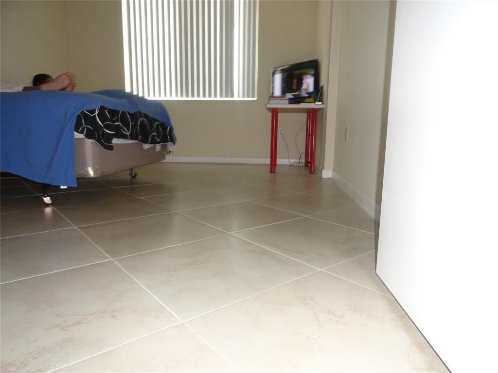 6976 Sw 39th St #107 - Photo 7 of 11