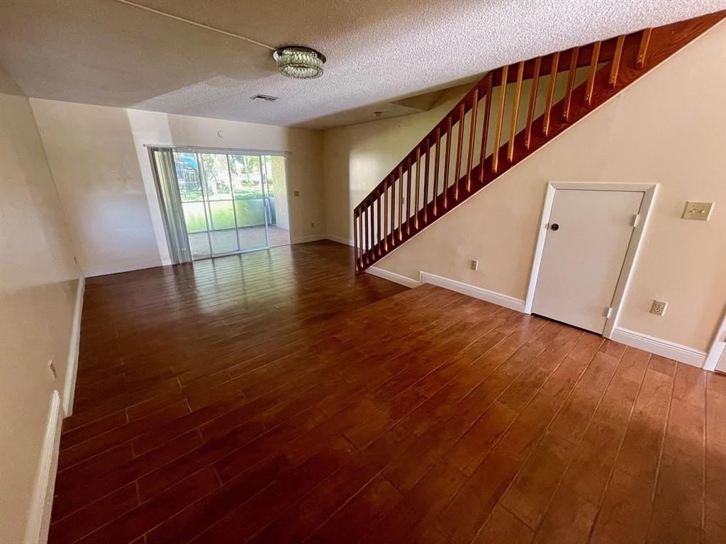 7128 Woodmont Ave #6 - Photo 4 of 18