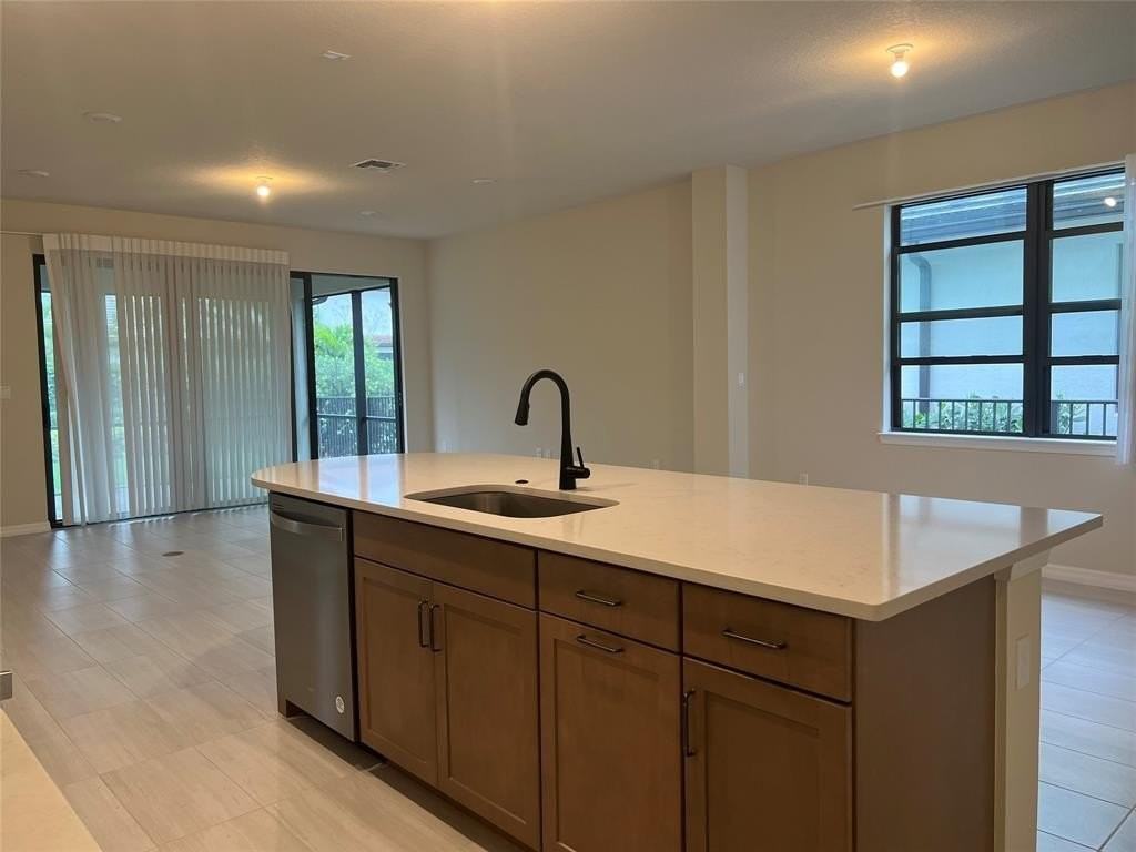 4534 Pinehurst Trl W - Photo 4 of 32