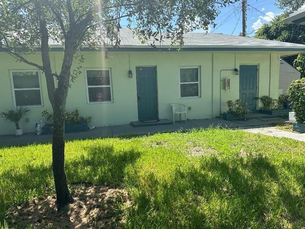 713 Ne 3rd St - Photo 2 of 8