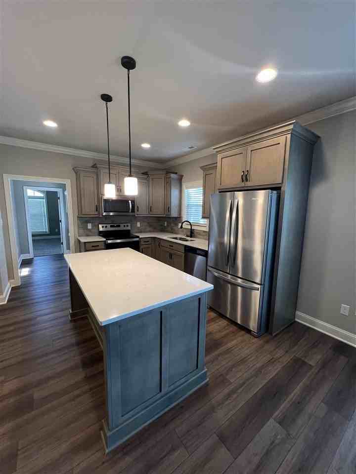 556 Cumberland Pointe Ln - Photo 4 of 13